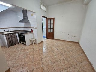 Casa adosada en venta en Oliva pueblo en Oliva