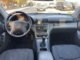 Mercedes-Benz Clase C 2002 ETIQUETA B 200 kompress