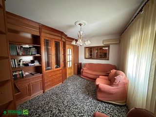 Casa adosada en venta en Manzanares