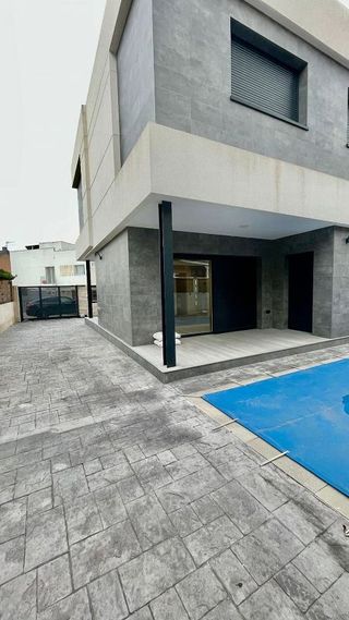 Casa pareada en venta en Fresnos en Torrejón de Ardoz