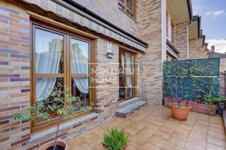 Casa adosada en venta en Urnieta