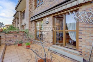 Casa adosada en venta en Urnieta