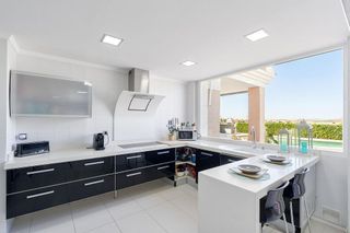 Casa adosada en venta en Otura