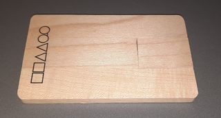 Pendrive Oliver Peoples 2GB Legno