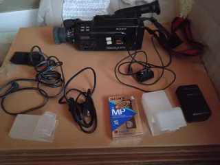 Video Camera VINTAGE Recorder 8 Sony CCD-V88E