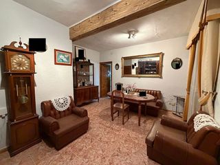 Casa adosada en venta en Úbeda