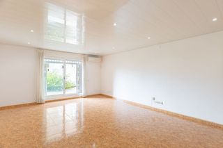 Piso en venta en Casagemes - Canyadó en Badalona
