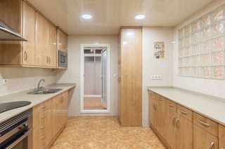 Piso en venta en Casagemes - Canyadó en Badalona