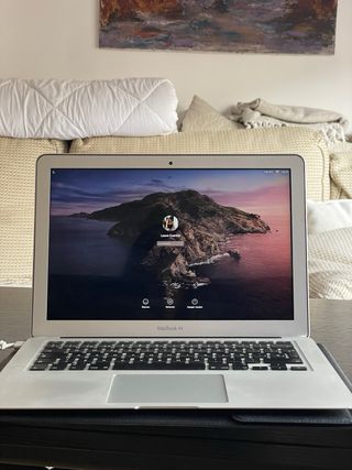 MacBook Air 13 (2014) 8GB / 128GB