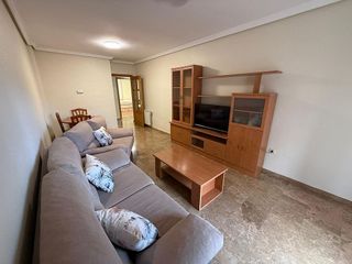 Piso en venta en Santa Cruz - Industria - Polígono Campollano en Albacete