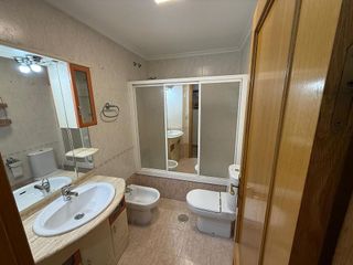 Piso en venta en Santa Cruz - Industria - Polígono Campollano en Albacete