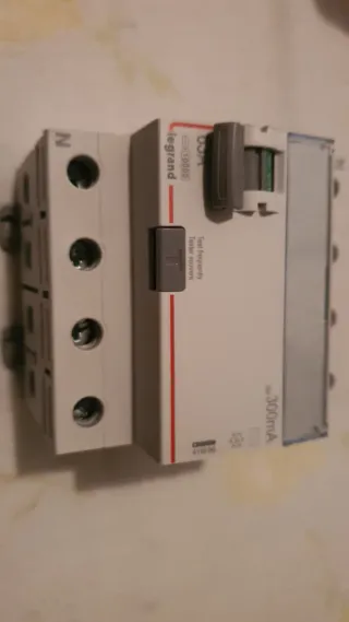 Diferencial Legrand 4P 63A 300mA