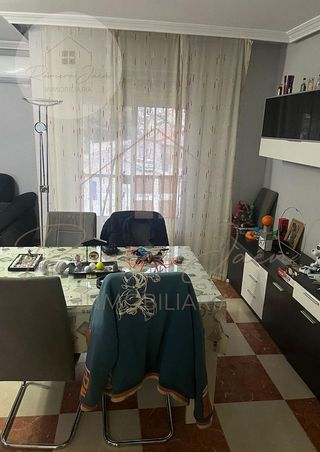 Piso en venta en Linares