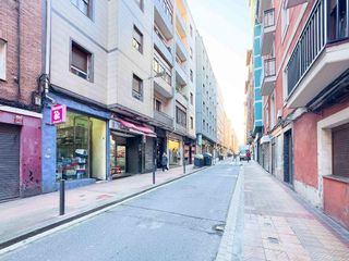 Piso en venta en Centro - Desierto - Arrontegi en Barakaldo