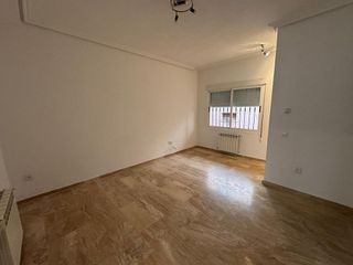 Piso en venta en Universidad en Ciudad Real