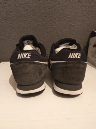 Nike MD Runner 2 Talla 42.5