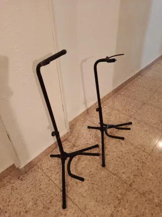 2 Soportes para Guitarra