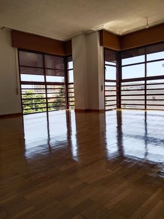 Piso en venta en Campo de la Juventud en Palencia