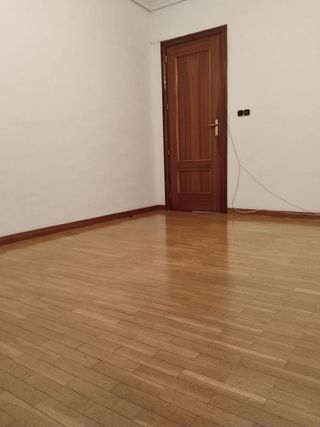 Piso en venta en Campo de la Juventud en Palencia