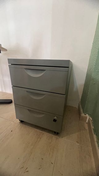 Cajonera de oficina gris