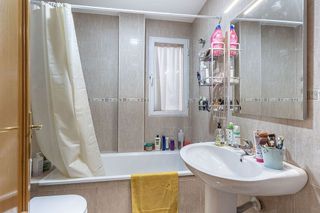 Piso en venta en San Antón en Armilla