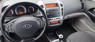 KIA Ceed 2010