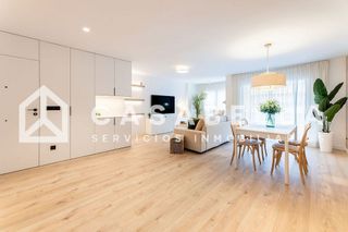 Piso en alquiler en Exposició en Valencia