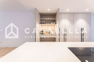 Piso en alquiler en Exposició en Valencia