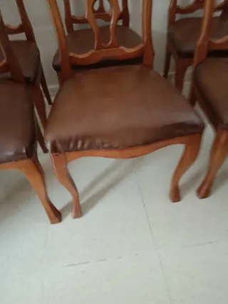 Juego de 6 sillas de madera de allá para restaurar