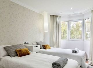 Ático en alquiler en Puerto Banús en Marbella