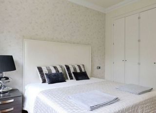 Ático en alquiler en Puerto Banús en Marbella