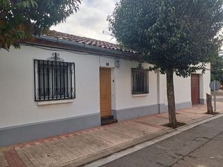 Chalet en venta en Calahorra