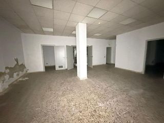 Local comercial en alquiler en La Maternitat i Sant Ramon en Barcelona