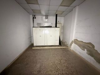 Local comercial en alquiler en La Maternitat i Sant Ramon en Barcelona