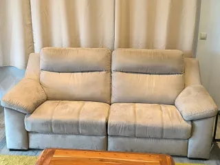 Conjunto de dos sofas beige/gris ,electrico