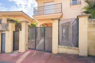 Casa pareada en venta en Calahonda en Mijas