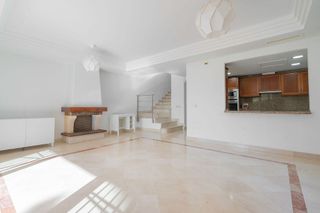 Casa pareada en venta en Calahonda en Mijas