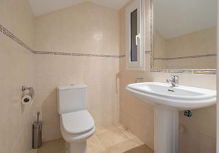 Casa pareada en venta en Calahonda en Mijas