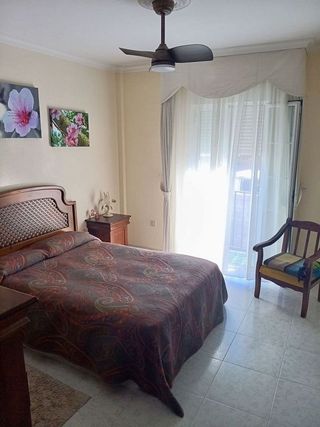 Casa adosada en venta en Brenes