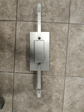 Lámpara de techo moderna de metal