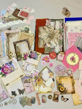 Lote 63 papeles y elementos Junkjournal (+130 pcs)