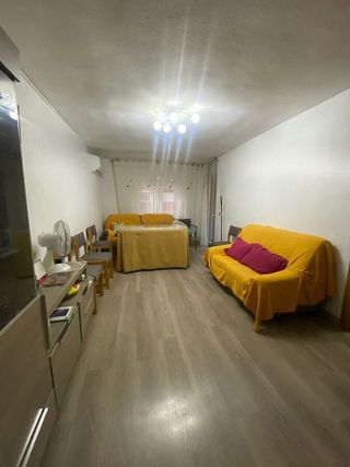 Piso en venta en Barrio de Zaidín en Granada