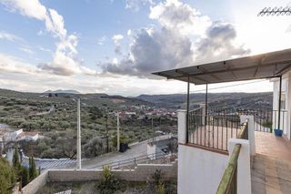 Piso en venta en Moclín