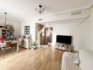 Dúplex en venta en Centro en San Vicente del Raspeig/Sant Vicent del Raspeig