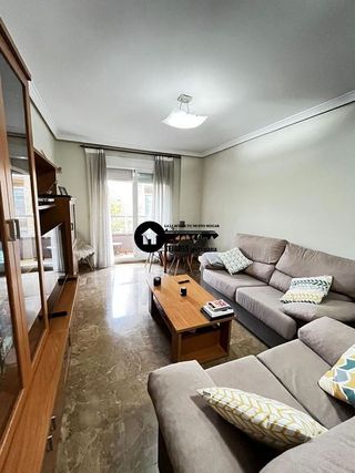 Piso en venta en Santa Cruz - Industria - Polígono Campollano en Albacete