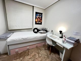 Piso en venta en Santa Cruz - Industria - Polígono Campollano en Albacete