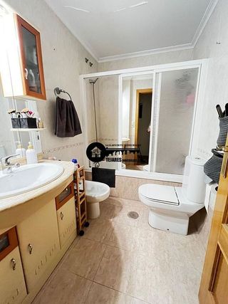 Piso en venta en Santa Cruz - Industria - Polígono Campollano en Albacete