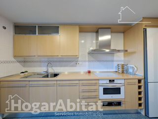 Piso en venta en Vistahermosa en Alicante