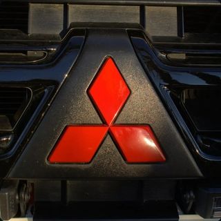 Mitsubishi Montero 2014