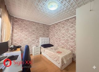 Piso en venta en Avda. Alemania - Italia en Villarreal